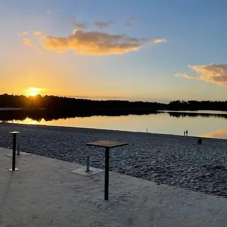 Le Διαμέρισμα *